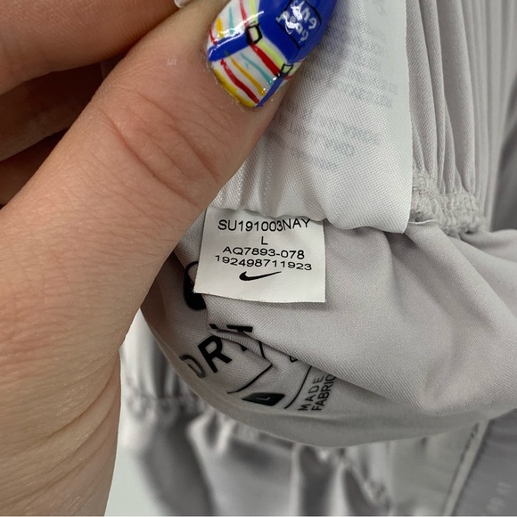 Nike Silver High Waisted Knockout Boxer Atheltic Shorts Size Large [RARE FIND] - Picture 8 of 10